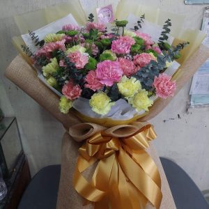 carnation bouquets 40pc