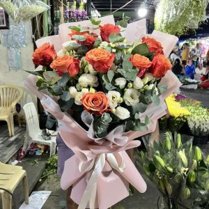 ecuador roses 10pcs ecuador & lisianthus php4300