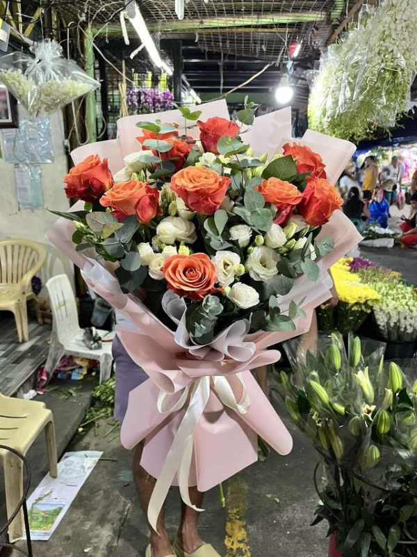 ecuador roses 10pcs ecuador & lisianthus php4300