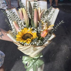 lilys, sunflower,tulip php1800