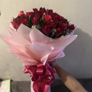 local roses 4doz. php2,500