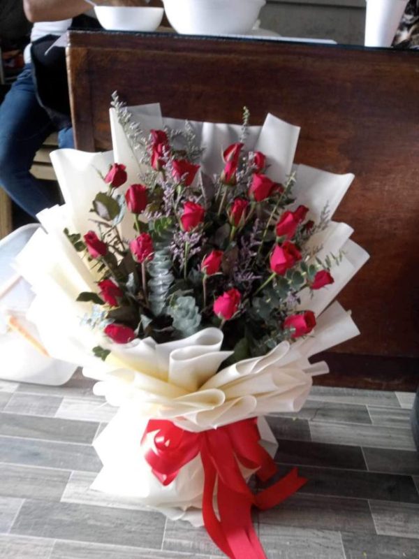 local roses and Imported fillers php2,000