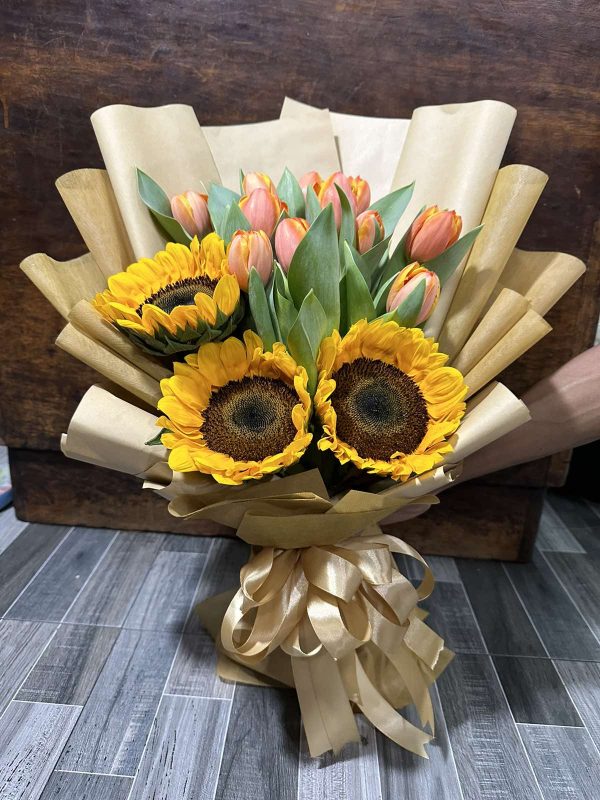 sunflower with tulips 4,000